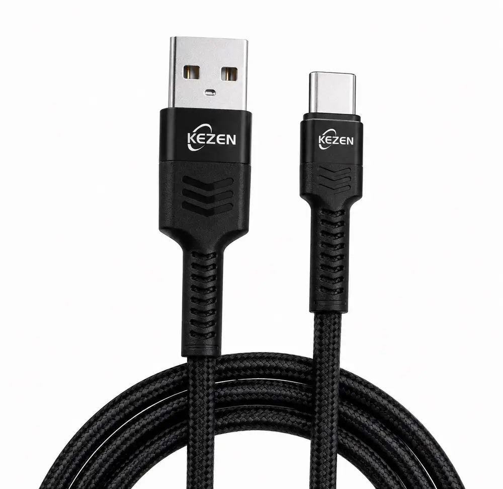 کابل شارژ و انتقال داده KEZEN KZ-CA312 USB به Type-C با روکش بافته‌شده مشکی، پشتیبانی از فست شارژ 3 آمپر و طول 1 متر همراه با جعبه بسته‌بندی محصول برند kezen